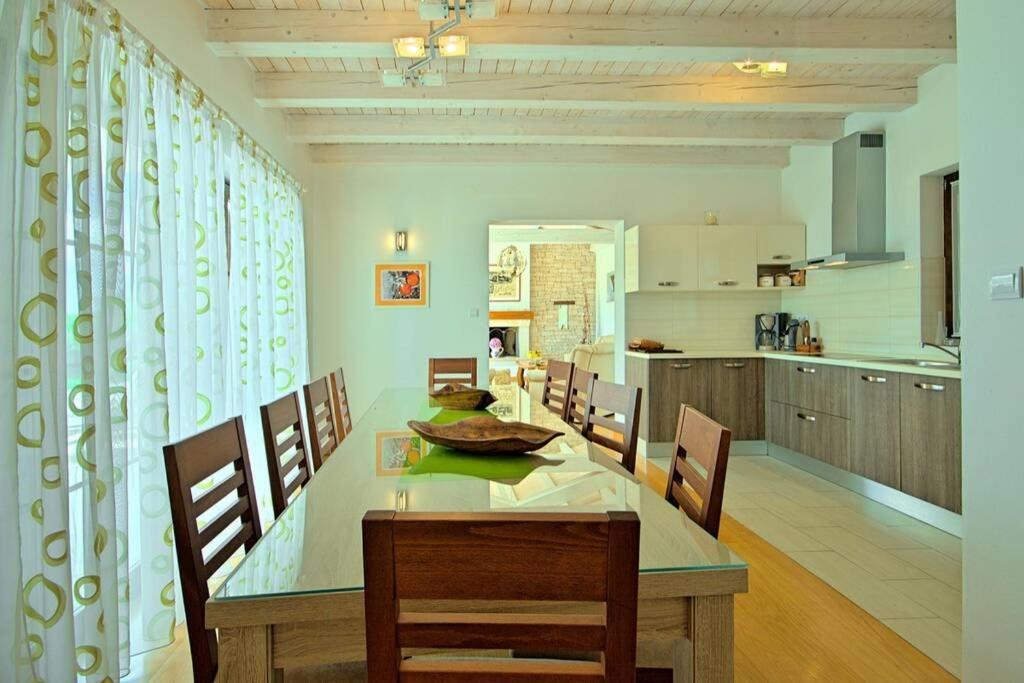 Villa Kanco Barban Extérieur photo
